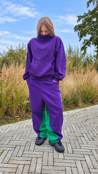 LILA-GRÜNE JOGGINGHOSE