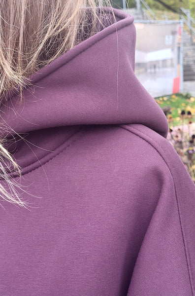 PLUM SHORTER FIT HOODIE