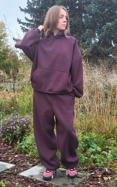 PLUM BAGGY SWEATPANTS