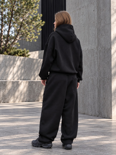 BLACK SHORTER FIT HOODIE