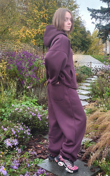 PLUM BAGGY SWEATPANTS